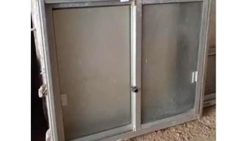 1 Ventana de aluminio