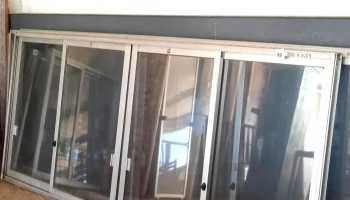 1 Ventanal de aluminio
