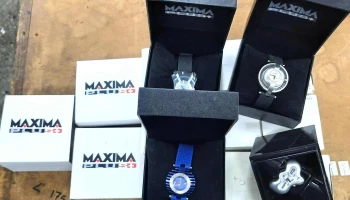 13 Relojes de adolescentes variados, en caja original variados nuevos
