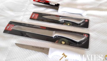 4 cuchillos varios