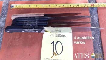 4 cuchillos varios