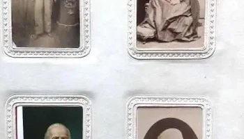 8 fotografías de fines de siglo Xix una de ellas coloreada,  en portafotos