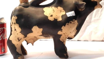 Botella motivo vaca por Manos del Uruguay