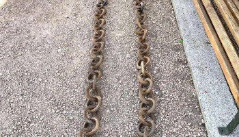 Cadenas Marinas De Barco  De 4,90 Mts. C/u (son 2)