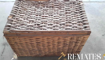 cajon de mimbre