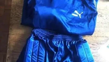 Camiseta y short de golero tamaño mediano