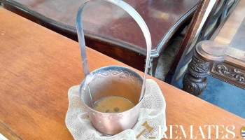 centro de mesa bronceado con tela
