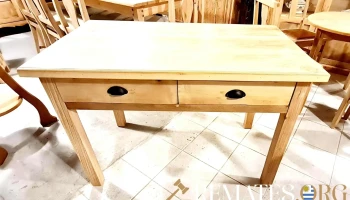 Escritorio  en pino viejo macizo 2 cajones