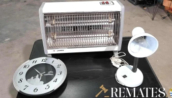 estufa electrica, reloj de pared y veladora