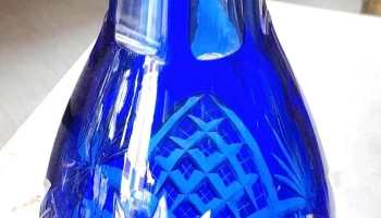 Florero cristal azul