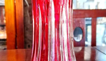 Florero cristal baccarat sano rojo