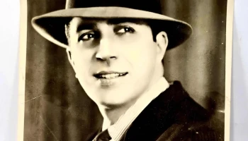 Foto de Carlos Gardel obsequio de antigua tienda de Paysandu