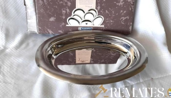 fuente redonda de acero inox