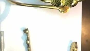 Herrajes para cortinados, en bronce fundido