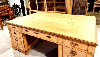 Importante  Escritorio Doble 18 Cajones , 2 X 1.30 Antiguo