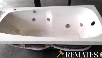 jacuzzi