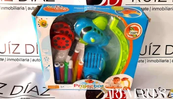 juego que larga luz para pintar