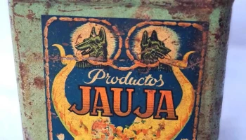 Lata antigua pimentón