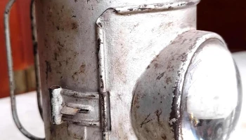Linterna policial a queroseno completa con mechero