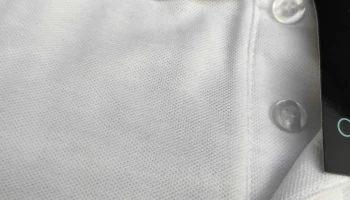 Lote de 44 remeras tipo chomba blancas