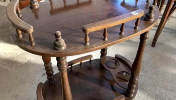 Mesa  Auxiliar De Servir  0,65 X 0,45x 0,77 Alto