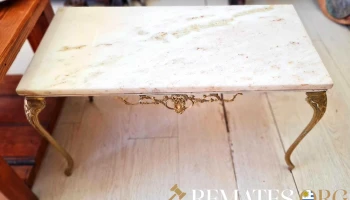 Mesa ratona living bronce y tapa de marmol