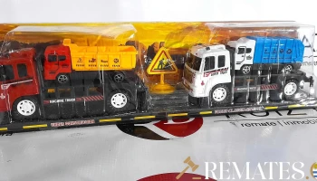 par de camiones con camion