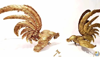 Pareja de gallos de riña bronce