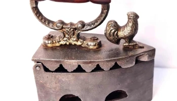 Planchón antiguo carbón con gallito impecable estado