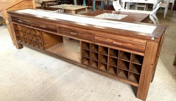 Rack Vinera En Pinotea Tapa Con Marmol 2,40 X 0,45 X 0,70 Alto
