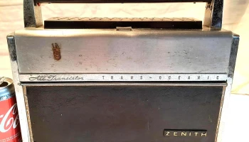 Radio transoceanica Zenith a la vista