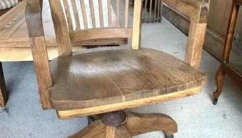 Sillon Giratorio En Roble