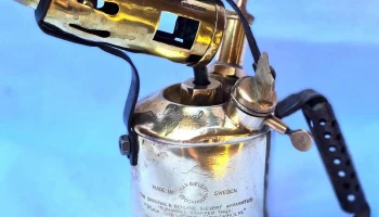 Soplete de bronce antiguo sueco completo