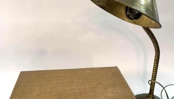 Valija Neceser Y Lampara Regulable De Escritorio