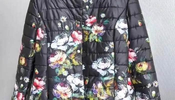 1 Campera Floreada Italiana Con Botones 1 - 25-08-2021
