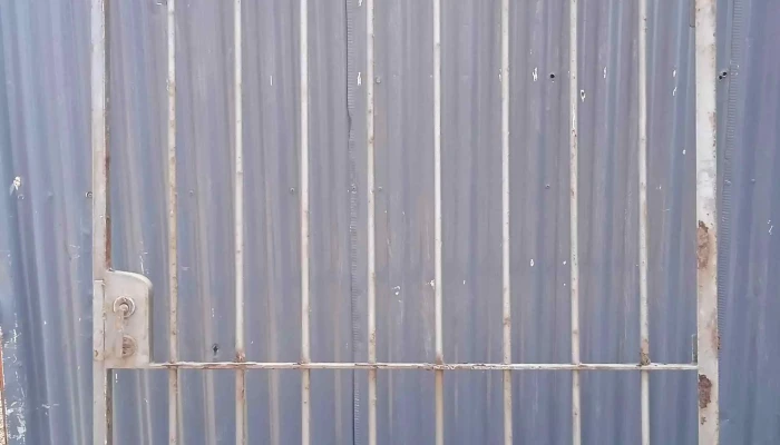 1 hoja de portón reja gris