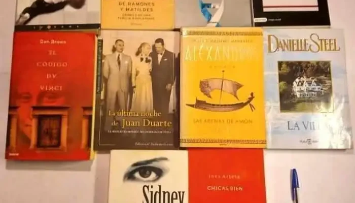10 libros John Grisham, Daniel Steel, Sheldon, etc