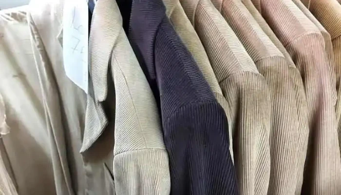 10 sacos deportivos de pana, varios talles