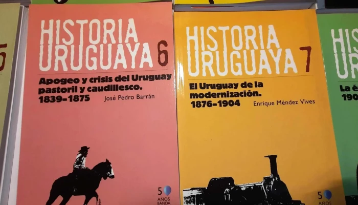 12 Libros Historia Uruguaya De La Banda 2 - 05-06-2021