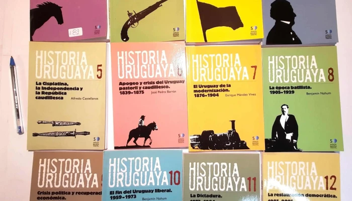 12 libros Historia Uruguaya de la Banda Oriental