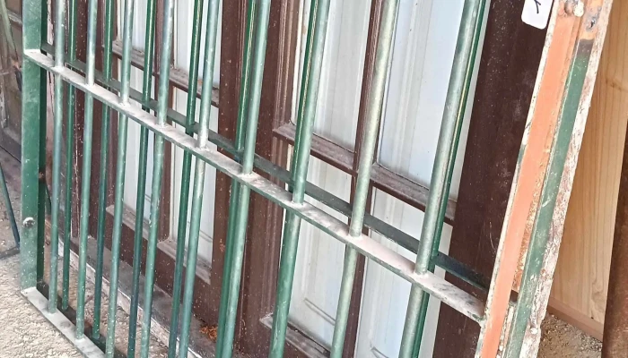 2 rejas verdes