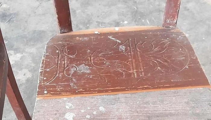 2 Sillas En Madera -  3 - 17-06-2021