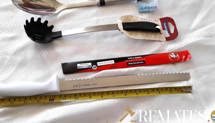 3 Cucharones Diferente Y Cuchillo De Cor 3 - 17-06-2021