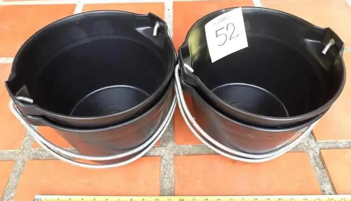 4 baldes reforzados