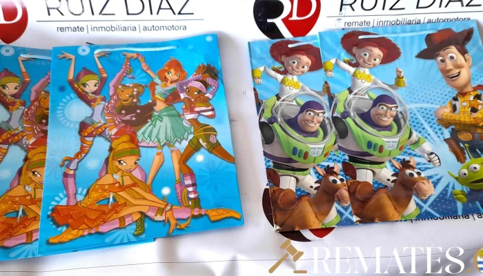 4 bolsas de azules