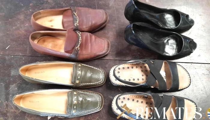 4 Pares De Calzado -  3 - 17-06-2021