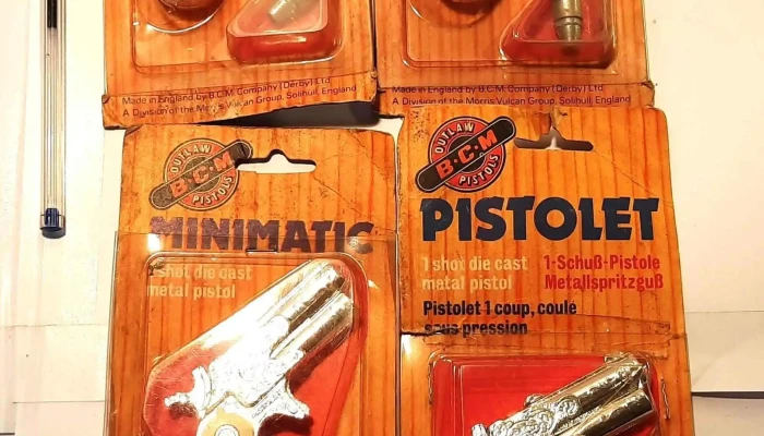 4 Pistolas Miniatura De Juguete Inglesas 1 - 05-06-2021