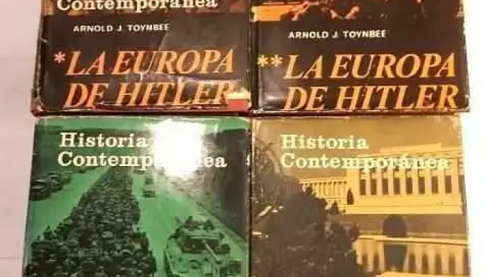 4 tomos de Arnold J Toynbee sobre 2da Guerra Mundial