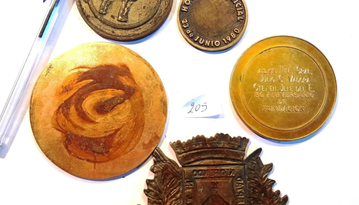 5 Medallas Militares Uruguayas -  2 - 05-06-2021