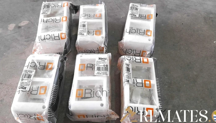 6 cajas para 4 modulos